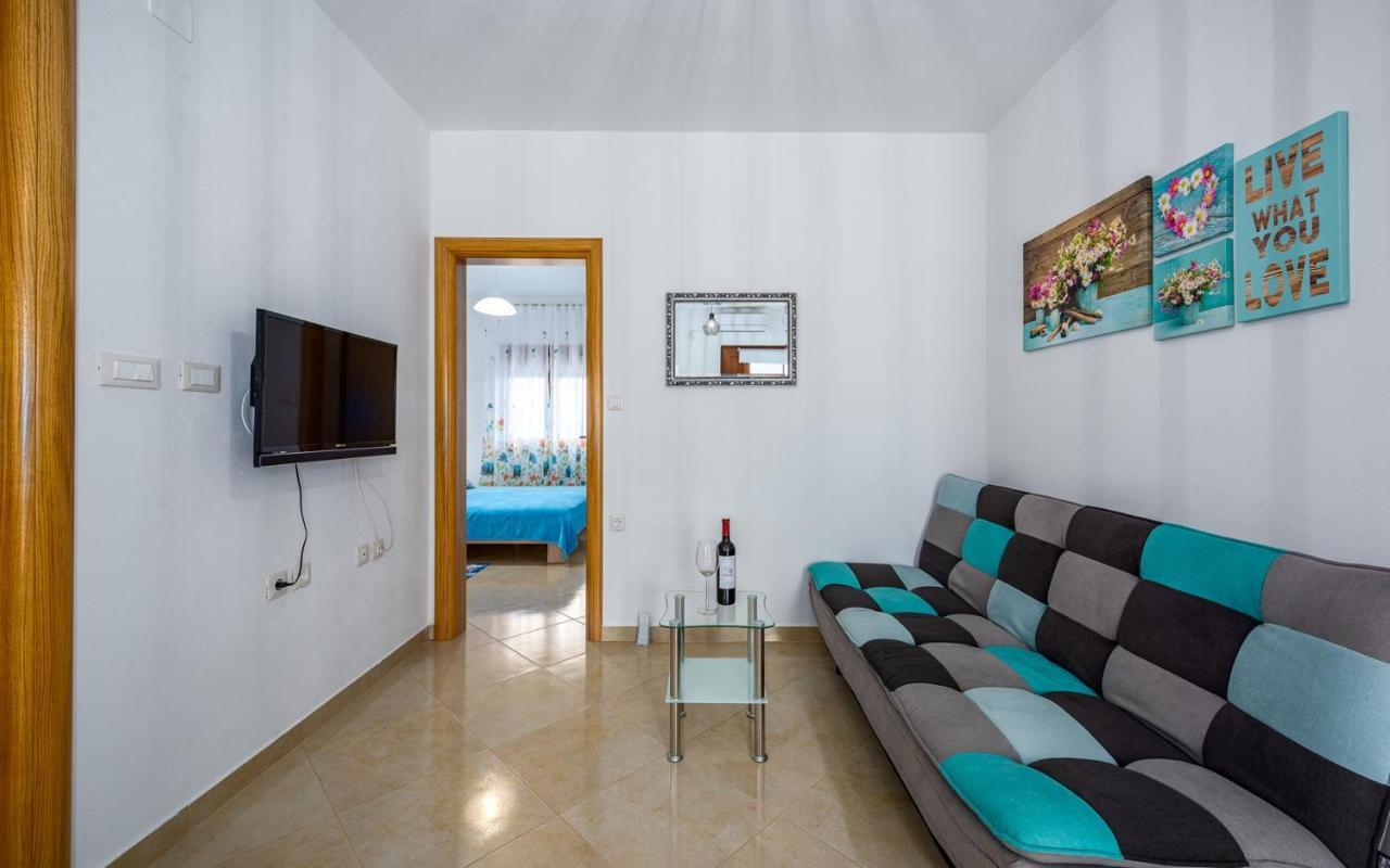 The Willow Garden Apartment House Marcana Екстер'єр фото